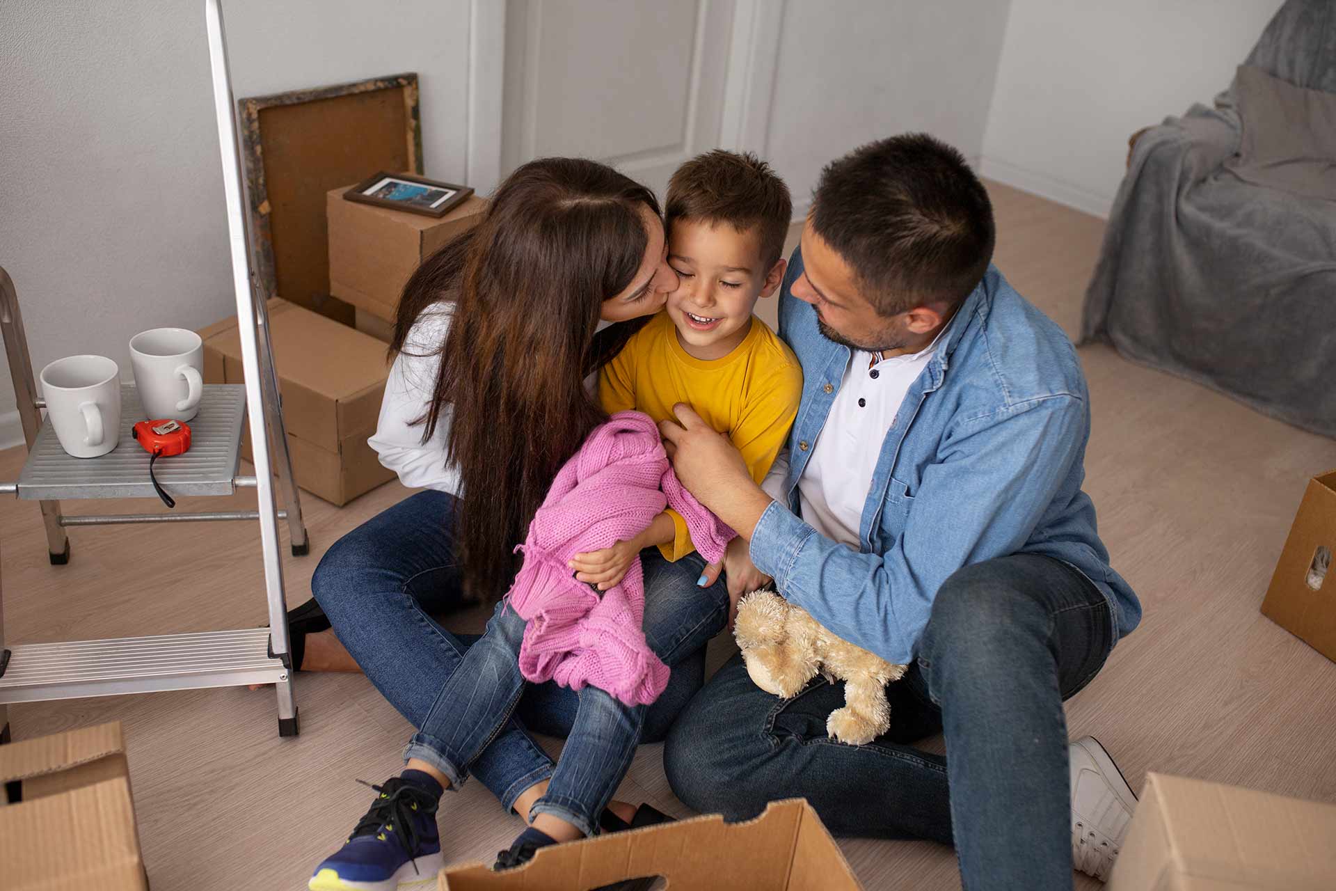 Mes del niño: Un hogar propio, un futuro más feliz